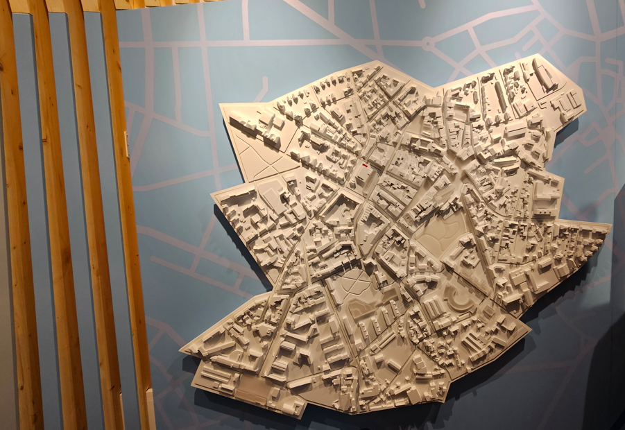 touristinfo 8 Stadtmodell im Touristinfo Rosenheim. Foto: Innpuls.me