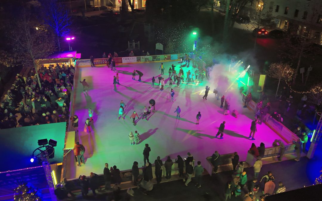 Nikolausparty auf der Eisbahn Prien