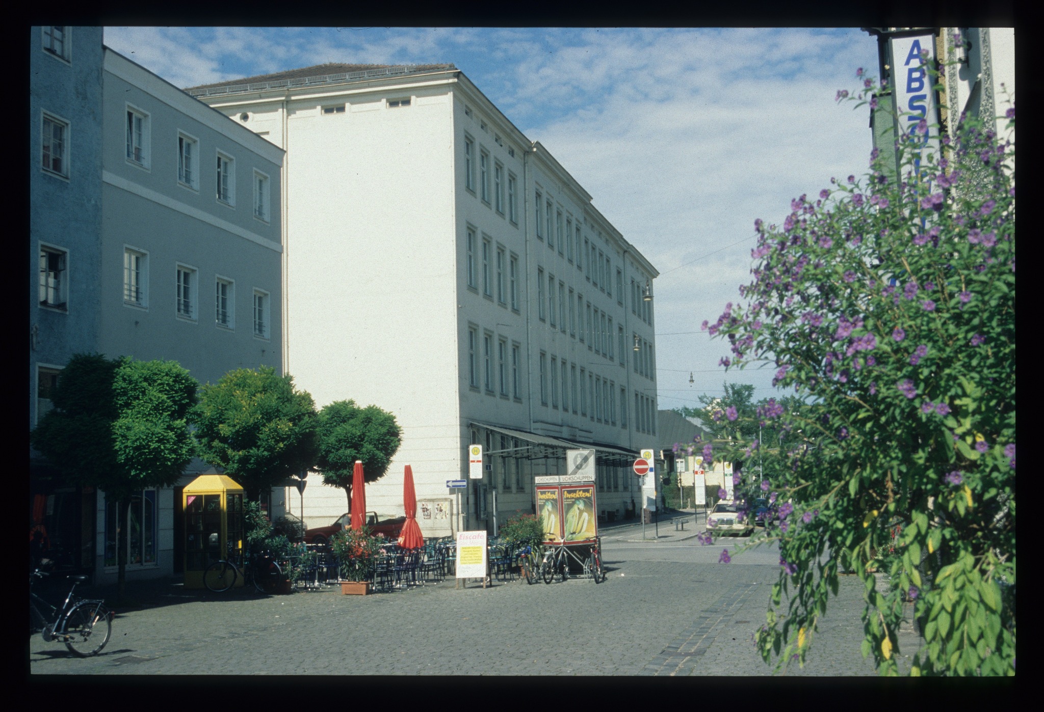 487427089_9515160568530170_2728311827252150771_n Blick in die Heilig-Geist-Straße in Rosenheim im Jahr 1999. Foto: Archiv Herbert Borrmann