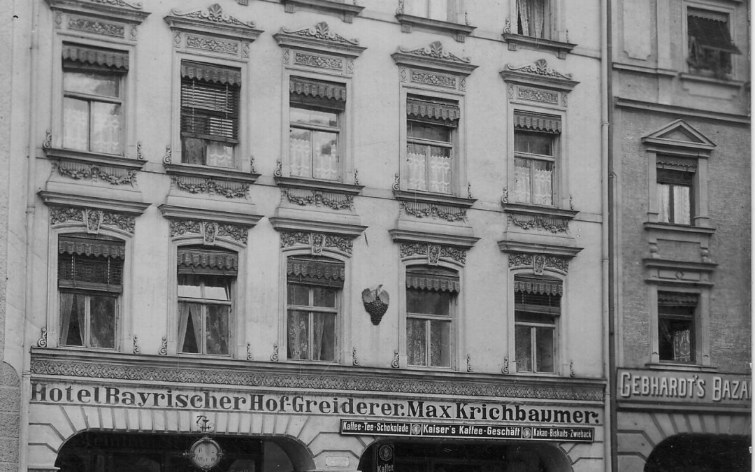 Max-Josefs-Platz, Rosenheim, ca. 1900