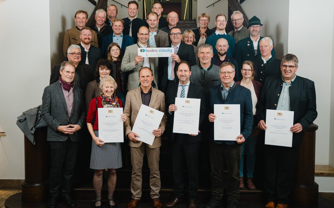 Leuchttürme für Boden- und Wasserschutz: 5 Projekte mit boden:ständig-Preis ausgezeichnet