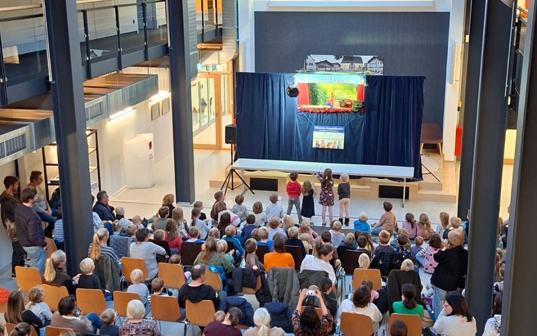 Neubeuern: Rathaus wird zur Kasperl-Bühne