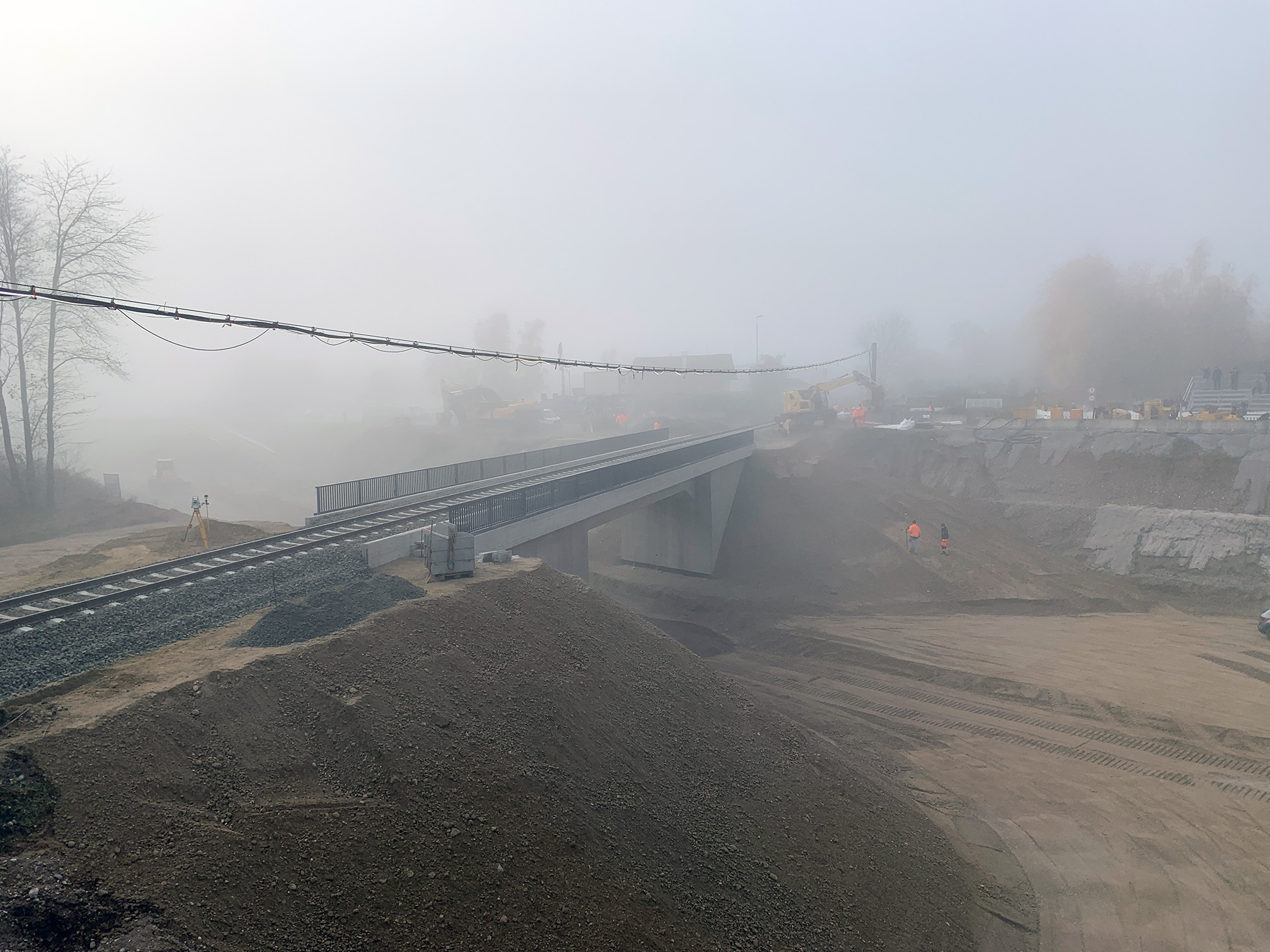 PM-61_2025-11-14_Pressefoto-04 Umbau des Knotenpunkts Pürtener Kreuzung: Die Brücke ist drin. Fotos: Copyright Staatliches Bauamt Rosenheim