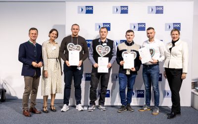 Region Rosenheim: IHK ehrt ausländische Fachkräfte