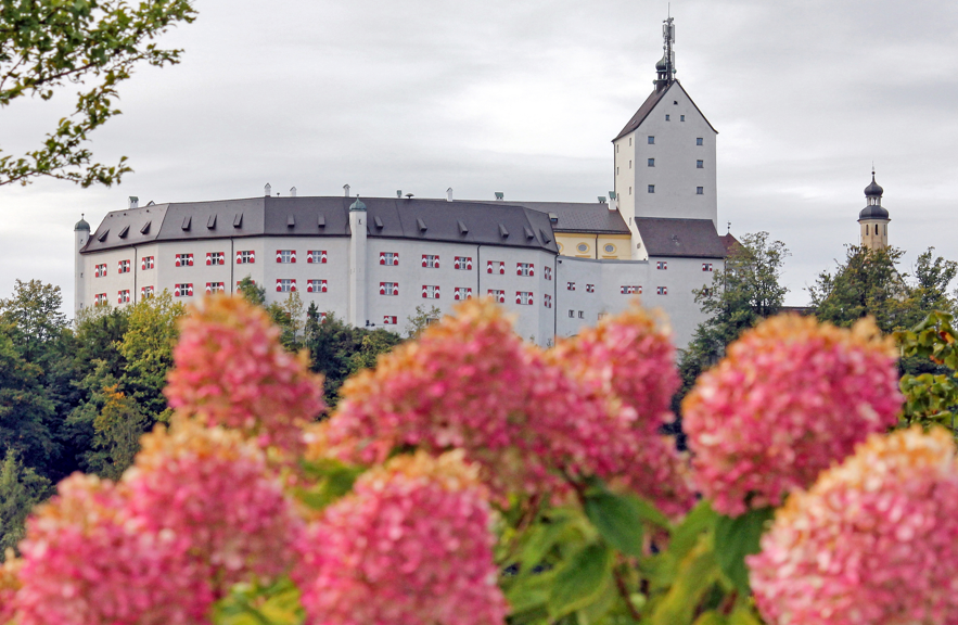 Auf den Spuren der Familie von Cramer-Klett auf Schloss Hohenaschau