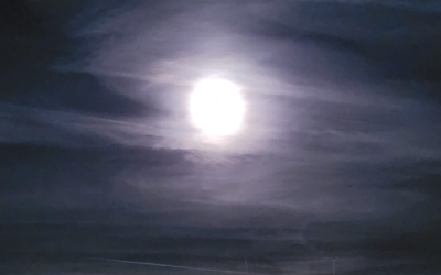 Mystischer Supermond über Rosenheim