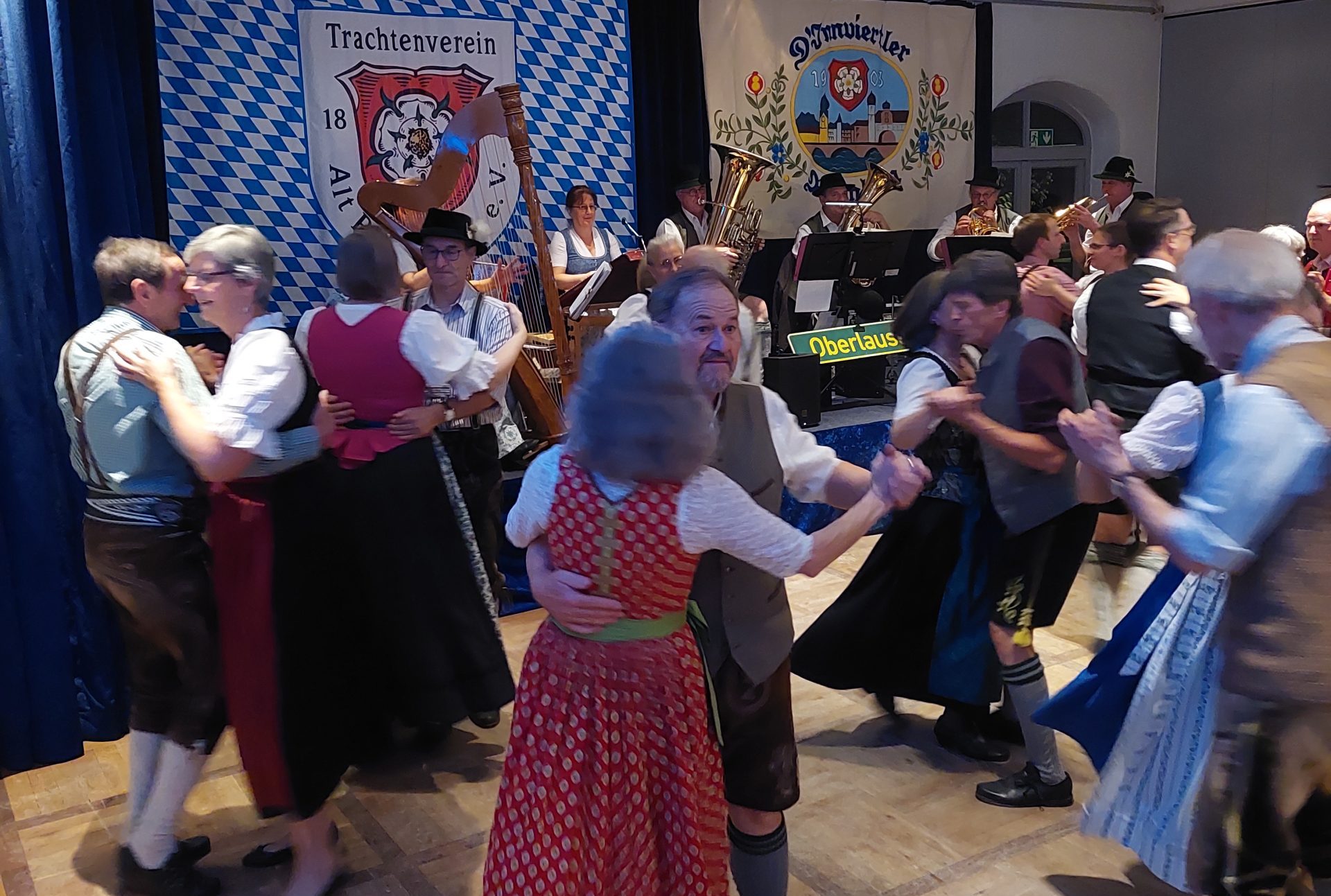 Tanz Beim Kathreintanz Copyright Innviertler