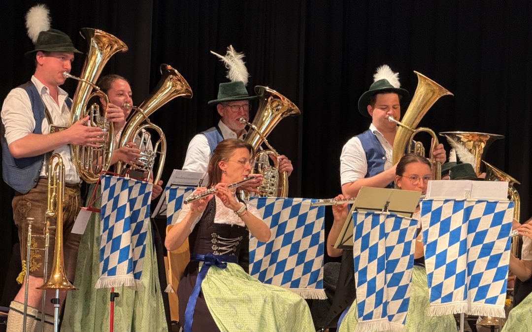 Festliches Neujahrskonzert der Blaskapelle Prien