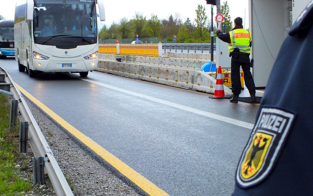 Grenzkontrollen bei Kiefersfelden: Mehrere Festnahmen wegen gefälschter Dokumente