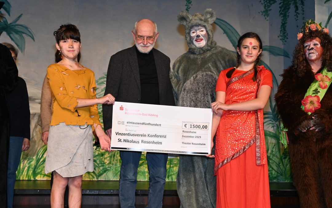 Theater Rosenheim spendet 1.500 Euro an Vinzentiusverein