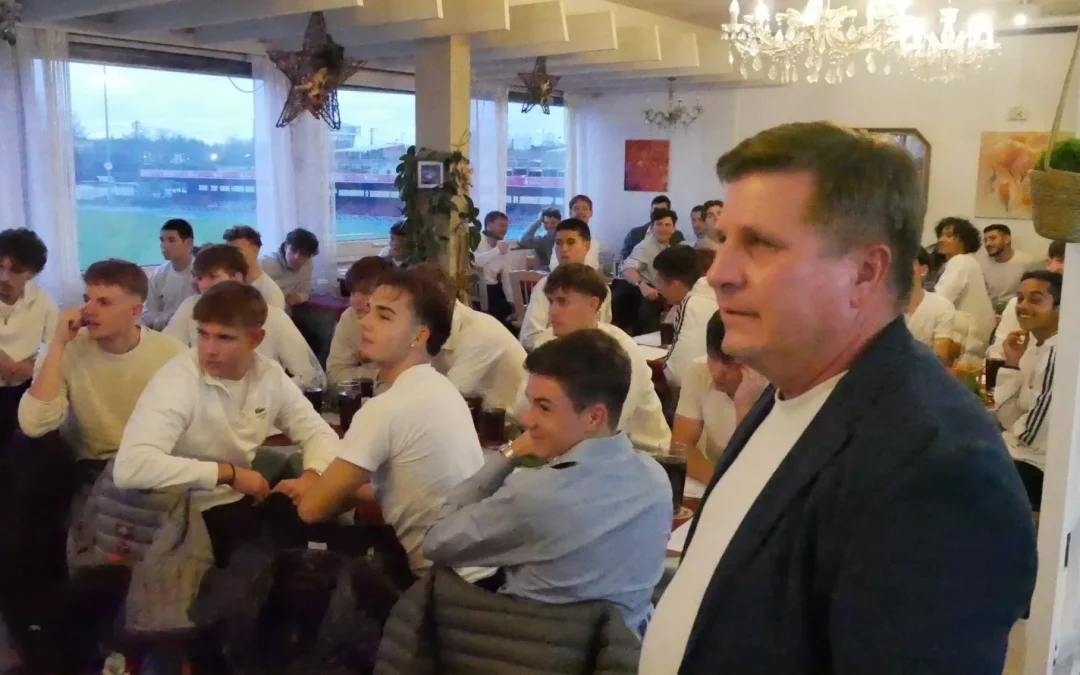 Weihnachtliches Jahresausklang beim TSV 1860 Rosenheim