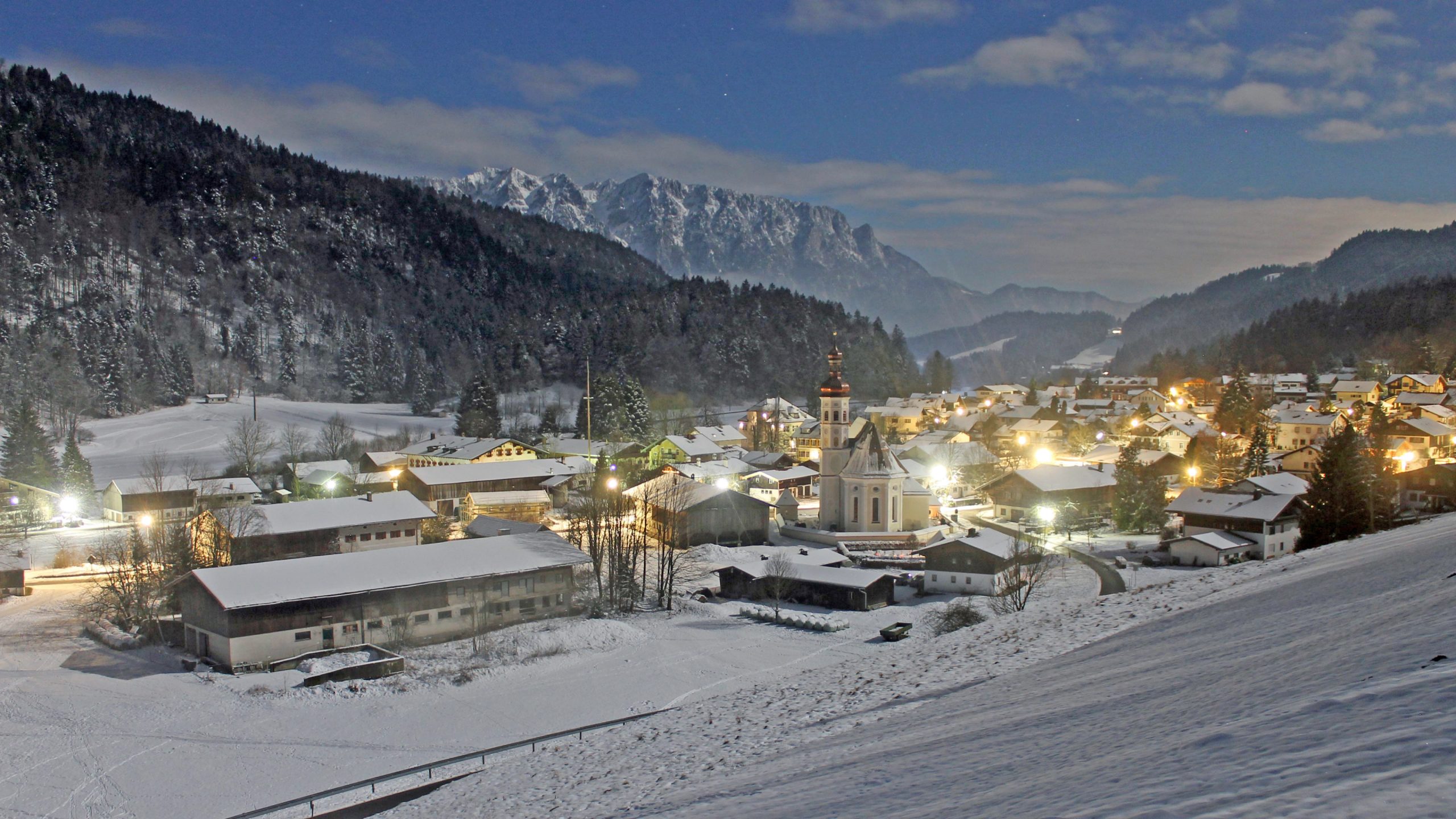 orf Sachrang Ein ruhiger Jahreswechsel in Sachrang. Foto. Copyright TouristInfo Aschau im Chiemga