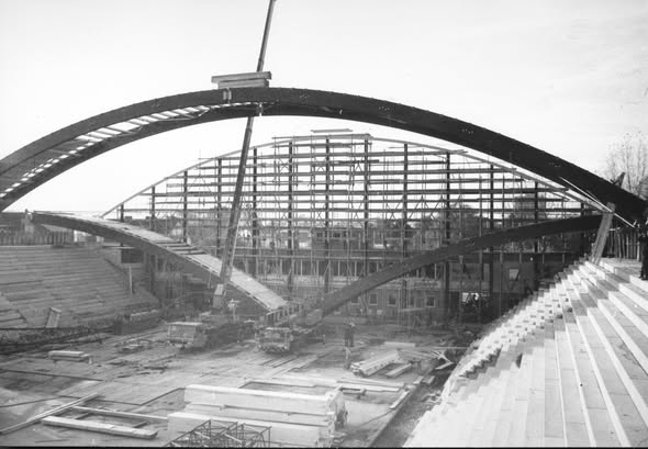Bau der Rosenheimer Eishalle, 1973