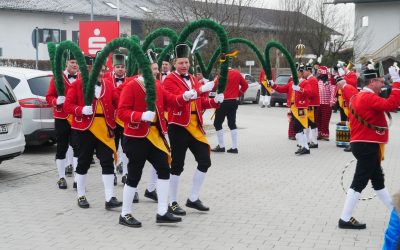 Kolbermoorer Schäffler tanzen wieder in der Region Rosenheim