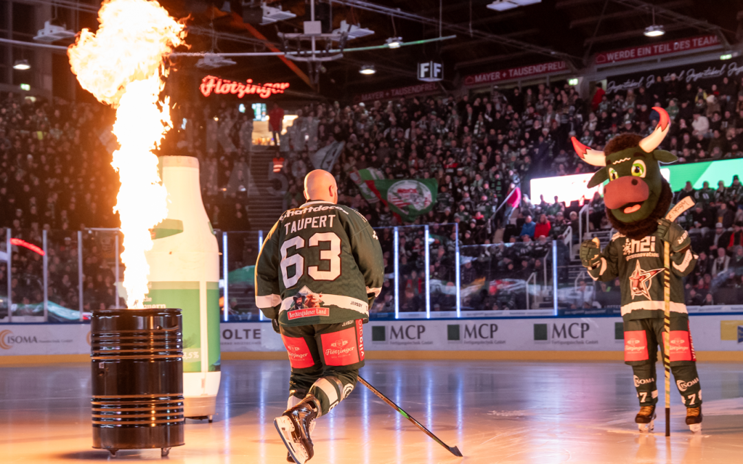 Pulkkinen trifft doppelt: Starbulls feiern nächsten 3:0 Heimsieg