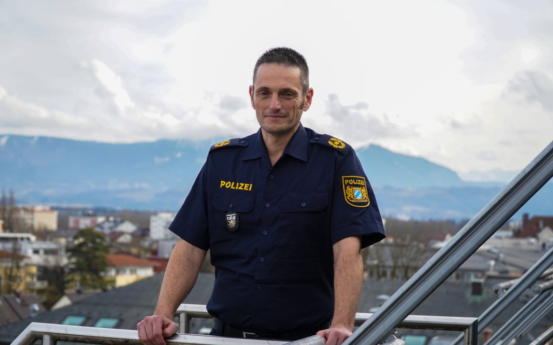 Mehr Unfälle im Landkreis , Rückgang in der Stadt: Verkehrsbilanz 2025 für die Region Rosenheim