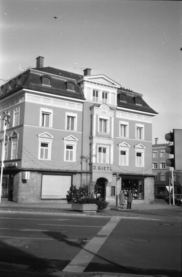 509705184_23892915963661391_5492017381674178452_n Gietl-Haus in Rosenheim 1977. Foto: Archiv Herbert Borrmann