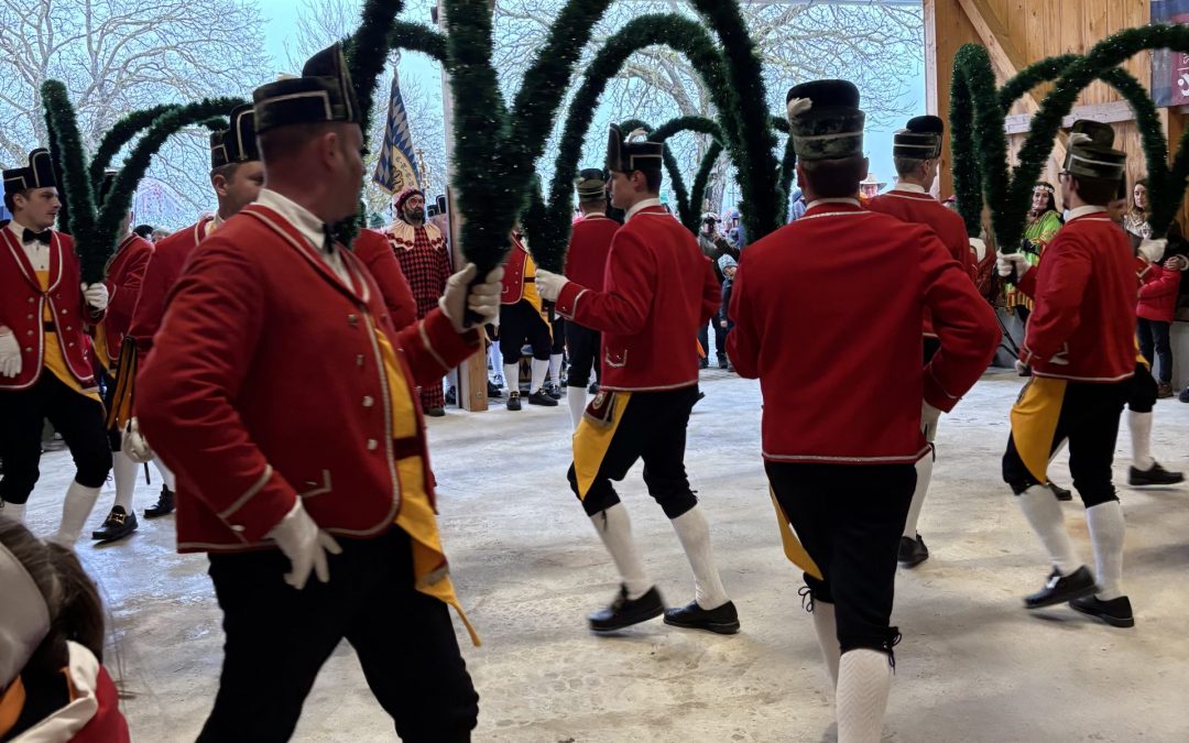 Schäfflertanz in Tattenhausen begeistert über 150 Besucher