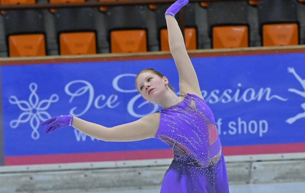 Eiskunstlauf: EV Rosenheim überzeugt bei den Offenen Sächsischen Meisterschaften in Chemnitz