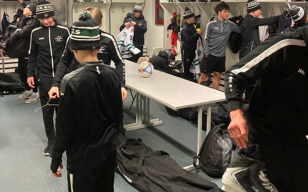 Anspruchsvolles Wochenende für den Starbulls-Nachwuchs: U17 mit wichtigem Auswärtssieg