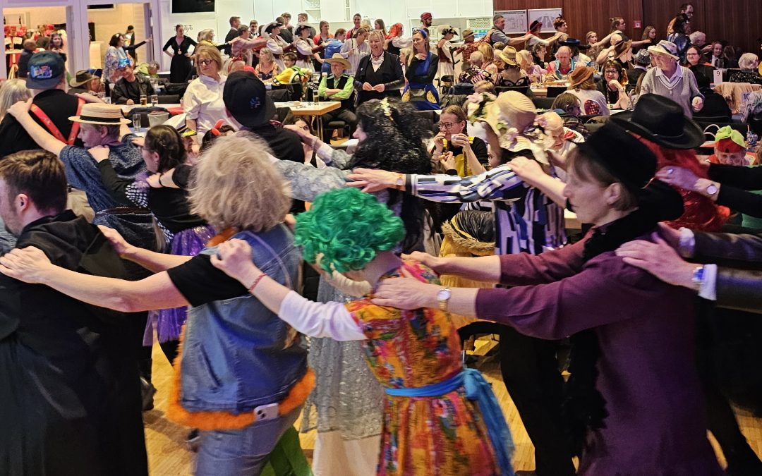 Faschingsball des BRK begeistert rund 650 Gäste in Rosenheim