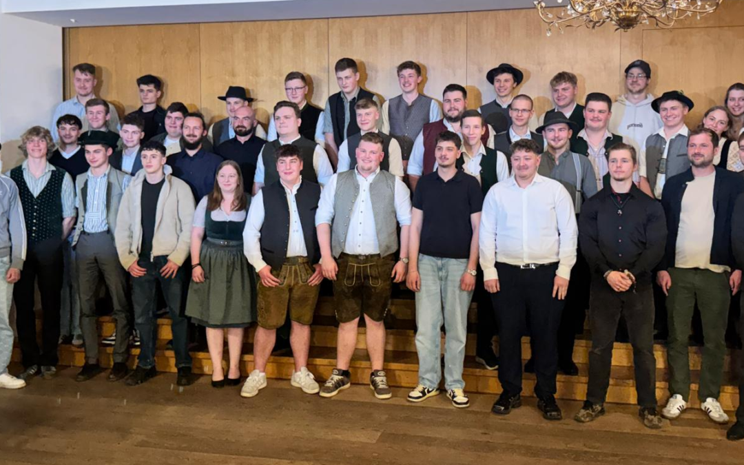 Handwerkliche Ausbildung in Rosenheim: 45 neue Gesellen feiern Freisprechung