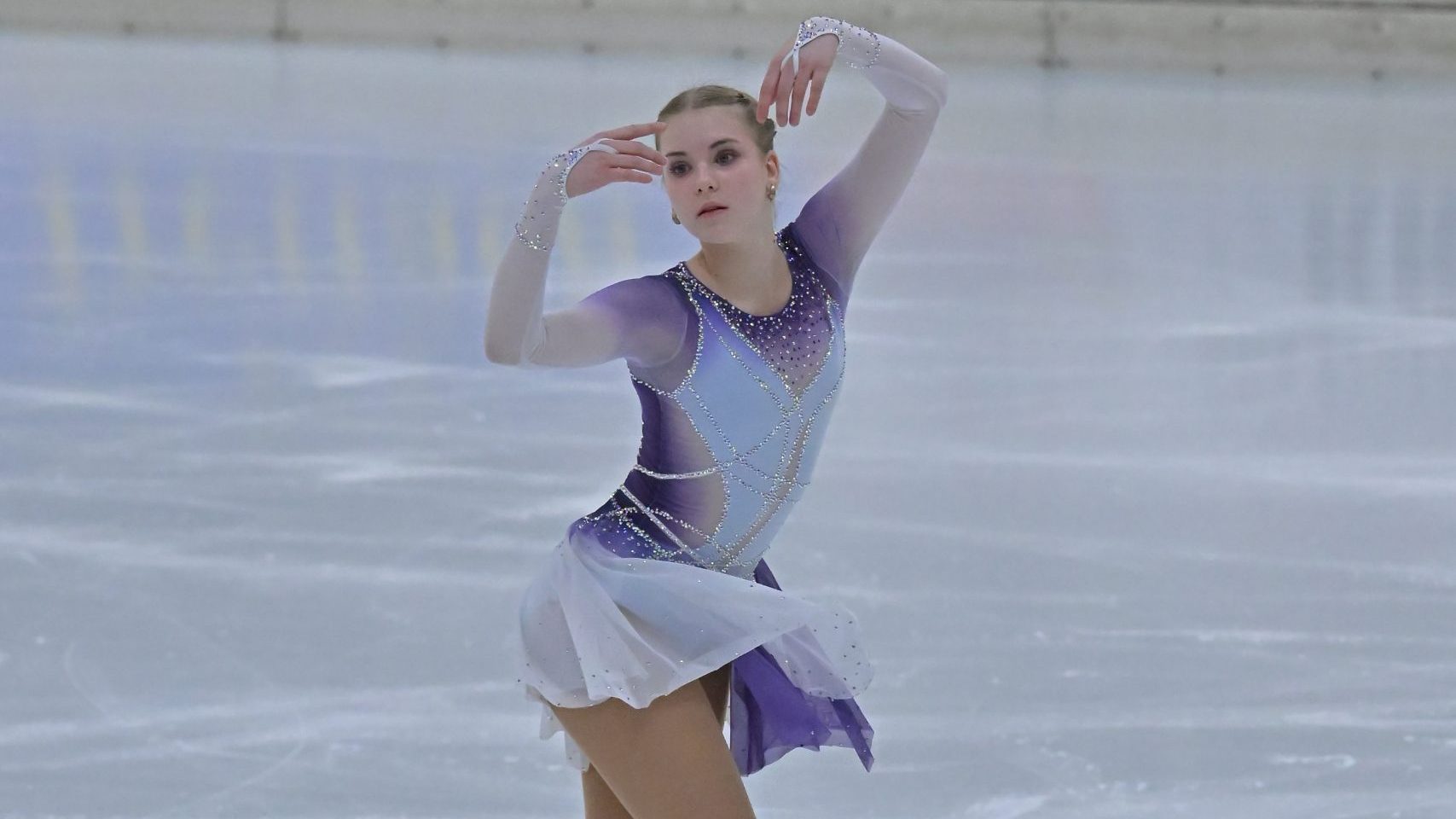 Alina Farenbruch, SV Pang, Nachwuchs A, 12. Platz Alina Farenbruch (SV Pang) startete beim Allgäu Cup gegen nationale Konkurrenz. Copyright Luca Tonegutti