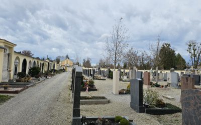 Sozialbestattungen in Rosenheim: Öffentliche Trauerfeier für zehn Verstorbene