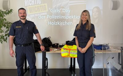Girls’ Day bei der Polizei Holzkirchen: Schülerinnen erleben Polizeiarbeit hautnah