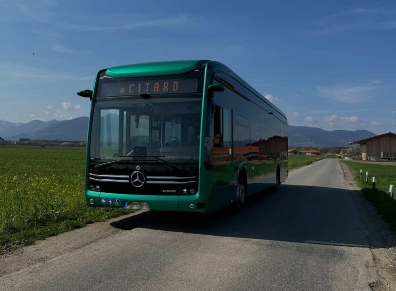 Leiser Testlauf: Erster E-Bus im Rosenheimer Linienverkehr unterwegs