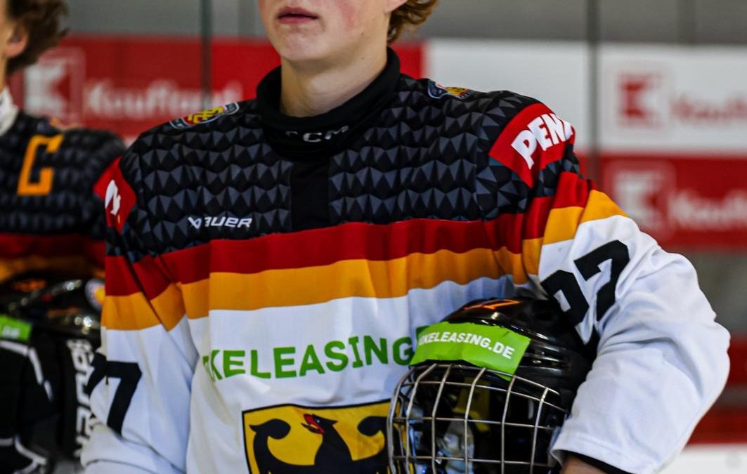 Luis Gerhofer bei U18-WM-Vorbereitung – Starbulls-Verteidiger im DEB-Aufgebot