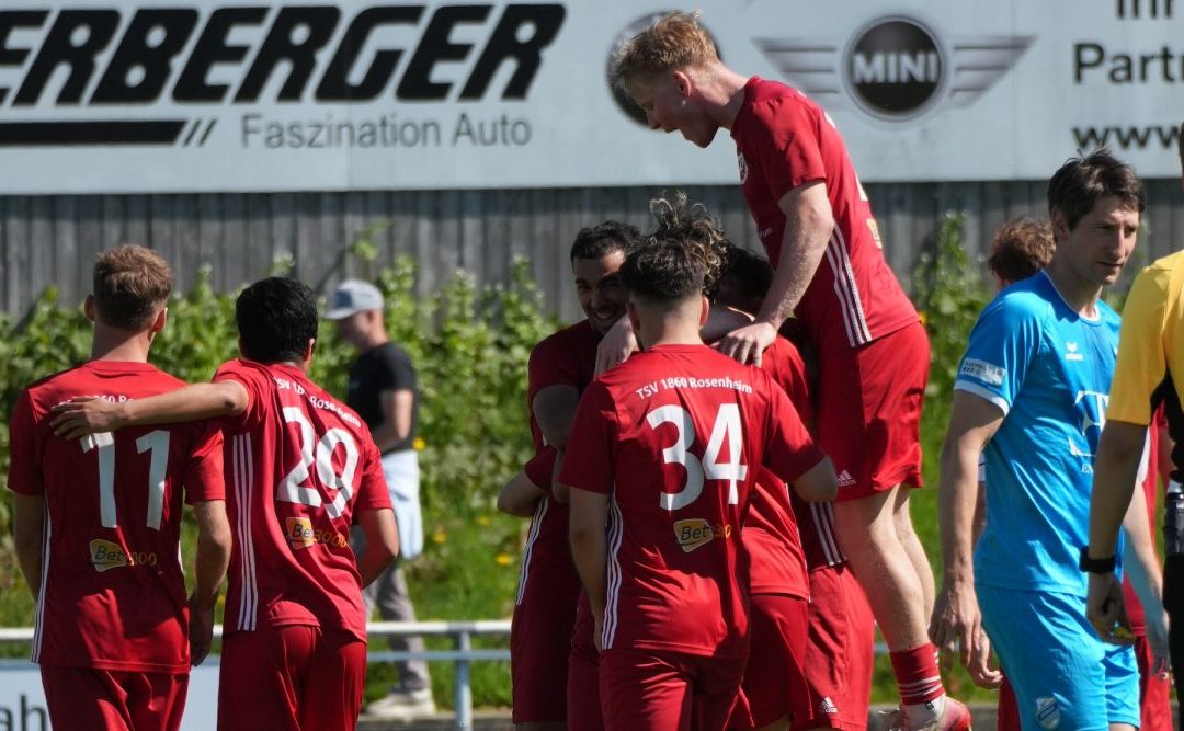 Erste Mannschaft des TSV 1860 Rosenheim gewinnt Heimspiel gegen Karlsfeld mit 2:1