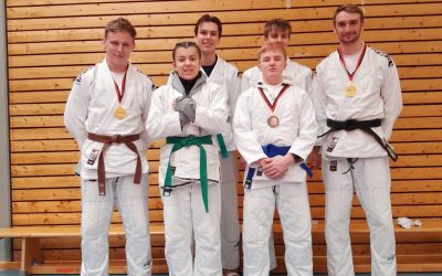 Ju-Jutsu Rosenheim holt Titel bei Süddeutscher Meisterschaft in Durmersheim
