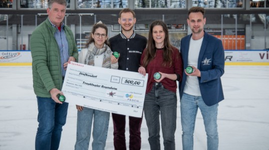 Starbulls Rosenheim unterstützen Umweltschutz-Initiative mit Spende