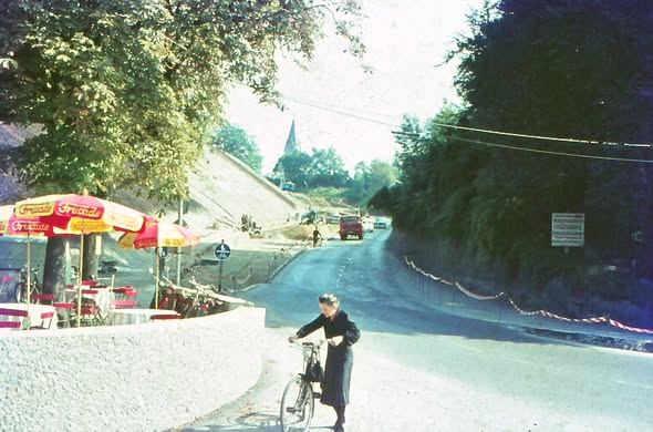 Schloßbergauffahrt, Landkreis Stephanskirchen, 1963
