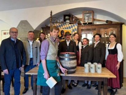 75 Jahre Jungbauernschaft Rohrdorf: Festwoche mit Bieranstich und Musik