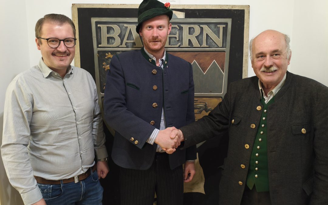 Bezirksrat Christian Zeininger wechselt von den Freien Wählern zur Bayernpartei