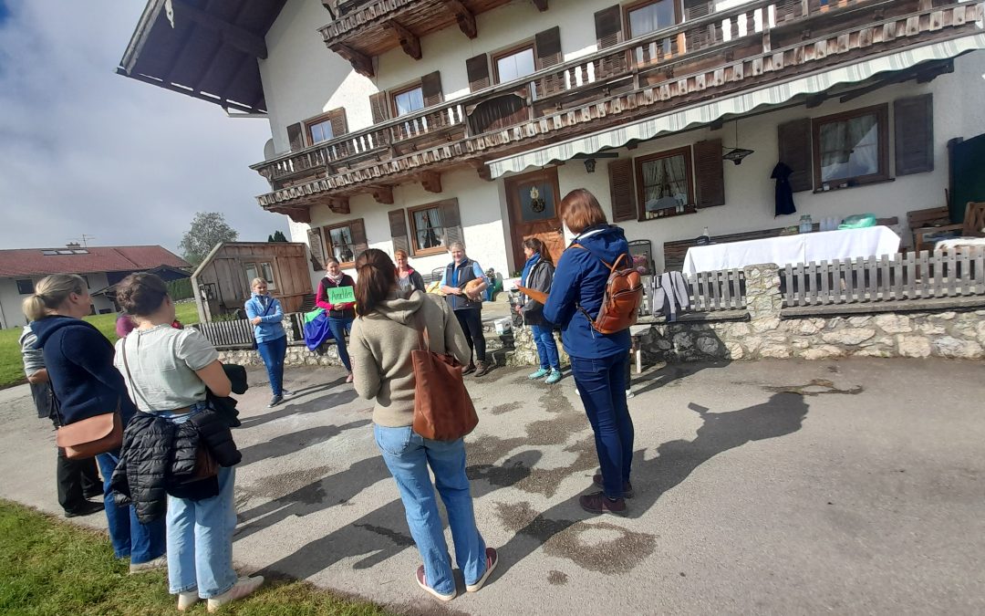 Anbieter tauschen sich auf dem Wastlhof über „Erlebnis Bauernhof“ aus