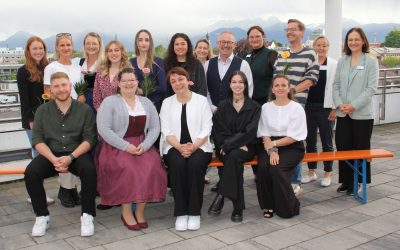 RoMed Kliniken bilden neue Notfallpflege-Profis aus – 13 Fachkräfte schließen Weiterbildung erfolgreich ab