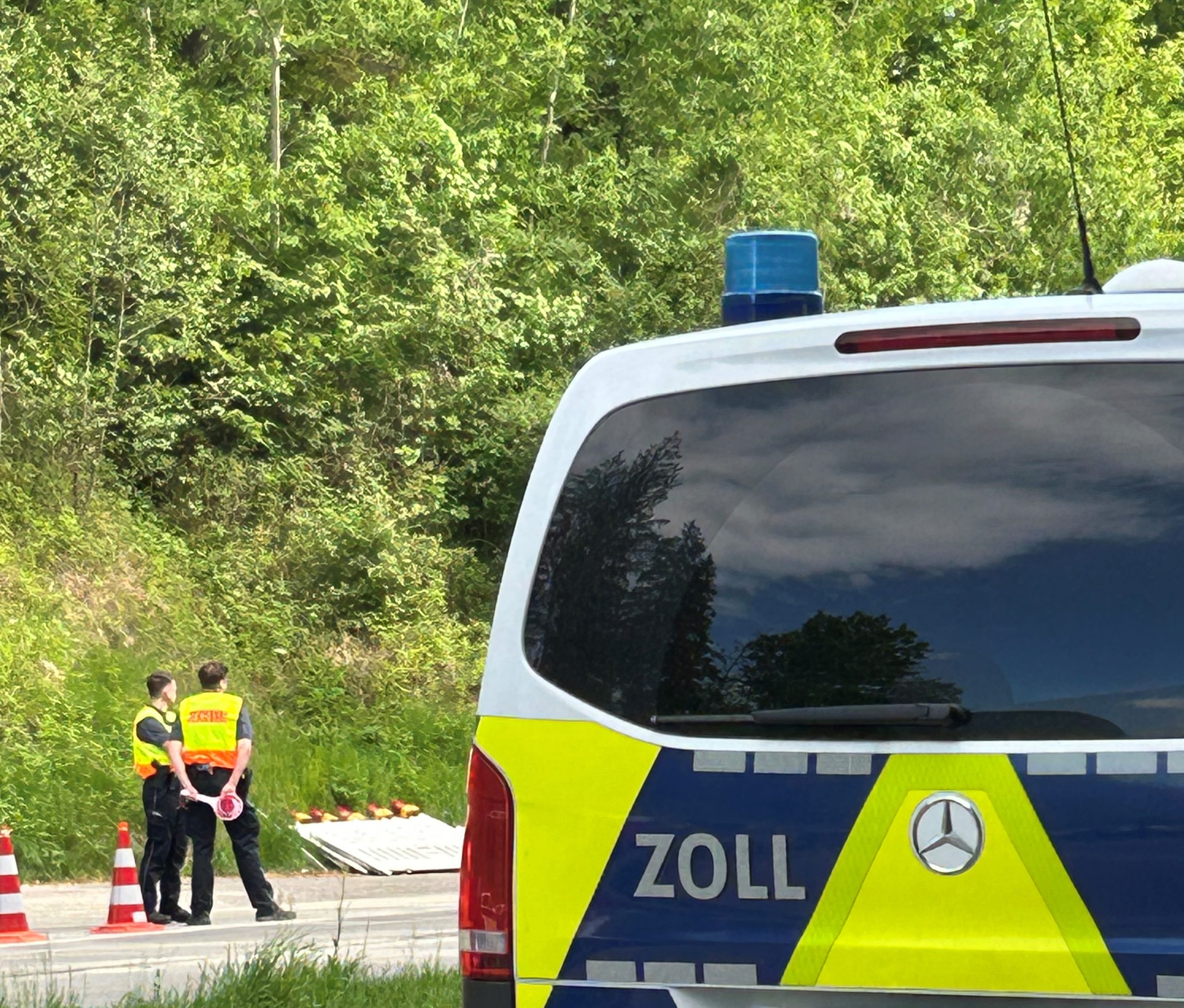 Schwerpunktprüfung der FKS Traunstein (Quelle: Presse Hauptzollamt Rosenheim) Schwerpunktprüfung der FKKS Traunstein. Foto: Presse Hauptzollamt Rosenheim