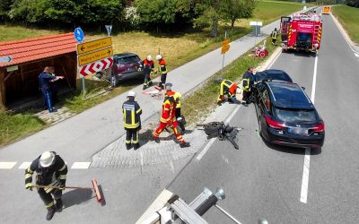 Vier Verletzte bei Kreuzungsunfall bei Petting