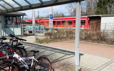 ACE sieht Verbesserungsbedarf bei Fahrradstellplätzen am Bahnhof Gars am Inn