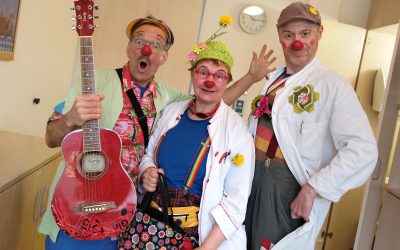 KlinikClowns Bayern bringen mit Musik mehr Lebensfreude in Kliniken und Pflegeheime