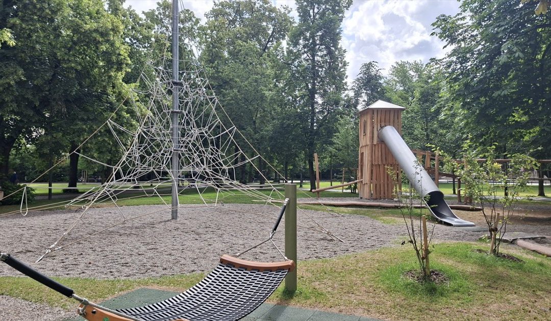 Mehr Geld für Rosenheims Spielplätze – und die Stadtgärtnerei baut mit
