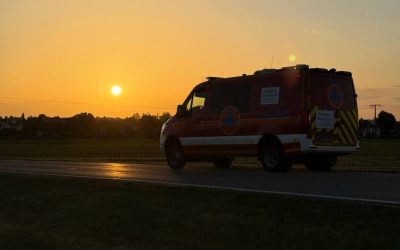 GroĂbrand-Szenario mit Batteriespeicher im Fokus – Feuerwehr ĂŒbt Ernstfall in Kammer