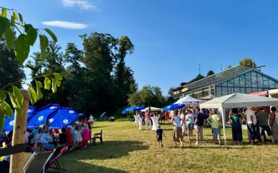 Gute Laune beim Sommerfest der Simssee Klinik