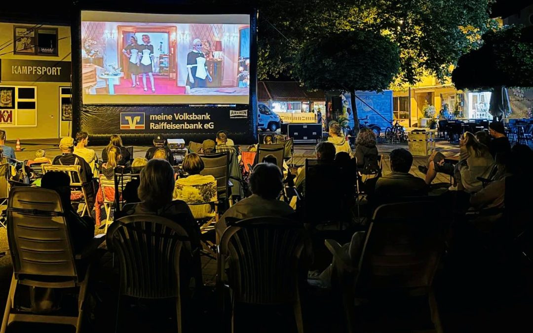 Open-Air-Kino in Bruckmühl: Kino-Atmosphäre trotz Baustelle – Drei Sommerabende mit Film
