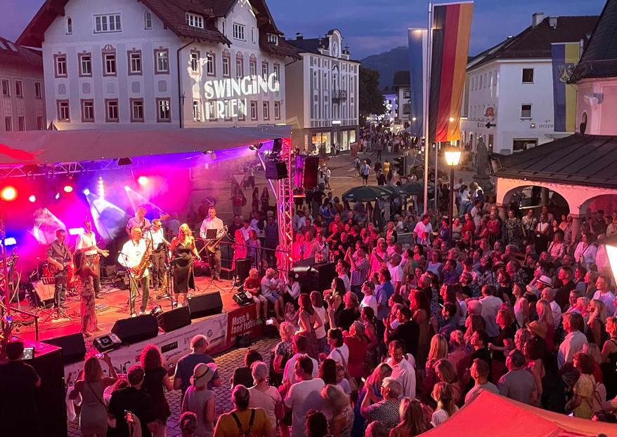 Swinging Prien 2026: Musik, Food und Festivalstimmung im Ortskern