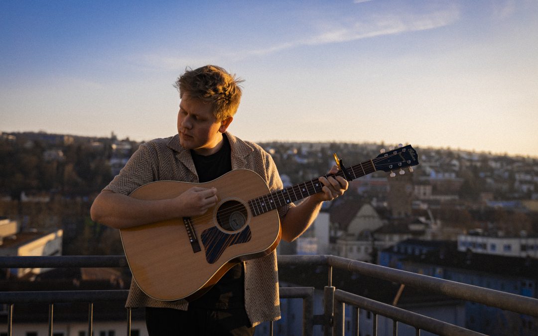 Jonas Gavriil präsentiert Debütalbum in Prien am Chiemsee