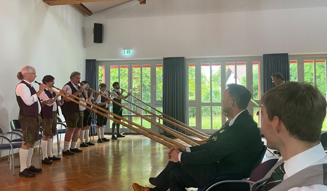 Kulturforum Rosenheim: KI und Kultur im Mittelpunkt des Sommerempfangs